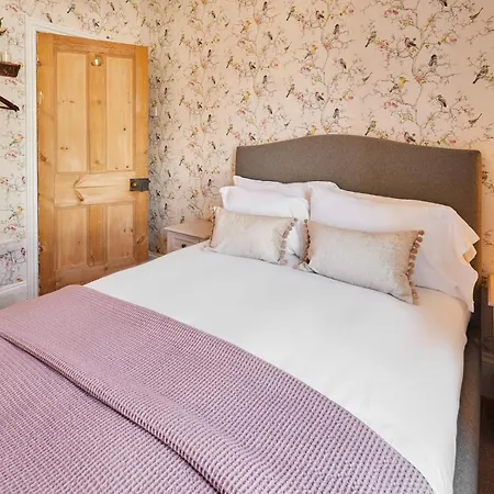 Holiday home Host & - Hidden Gem